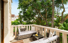 Amazing Apartment In Sutivan With Wifi